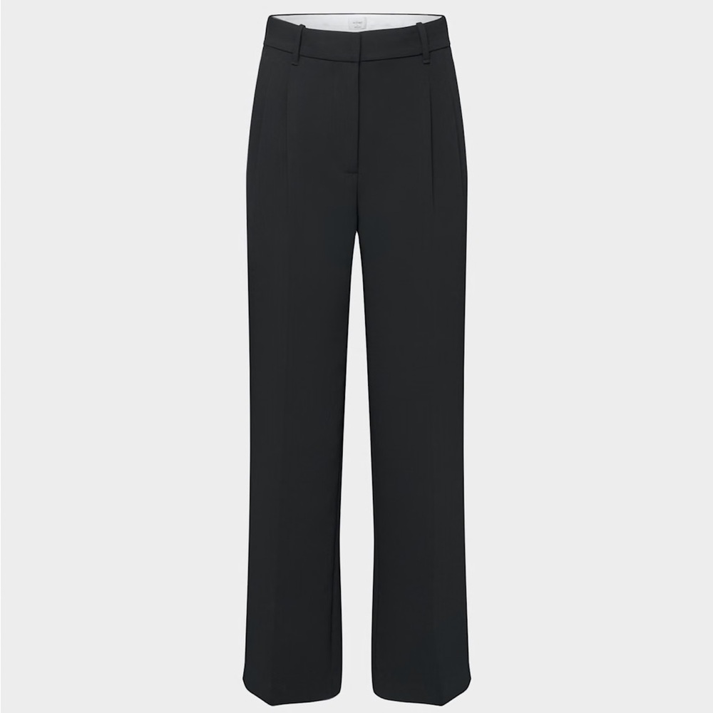 NWOT Aritzia Wilfred Effort Pant